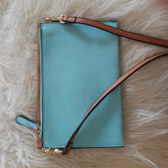 Purse - Picture 3 of 4